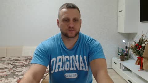 Snapshot of malchyshka chatting on January 21, 4:37 pm malchyshka online show from January 21, 4:37 pm