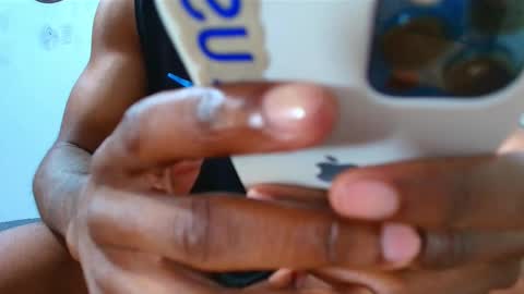 Snapshot of malcompierce chatting on October 15, 11:54 am Malcom online show from October 15, 11:54 am