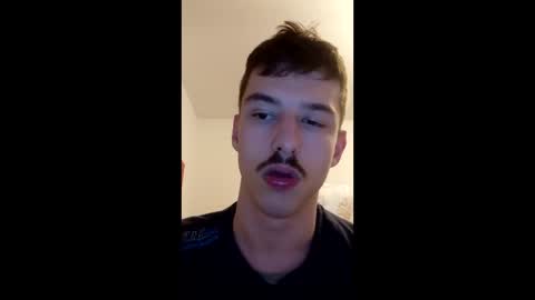 Snapshot of male20y chatting on March 15, 11:22 pm male20y online show from March 15, 11:22 pm