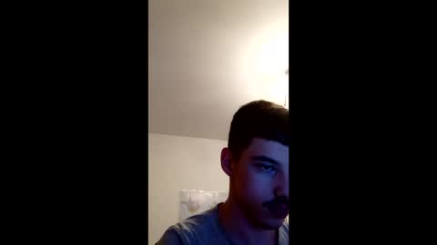 Snapshot of male20y chatting on March 18, 10:02 pm male20y online show from March 18, 10:02 pm