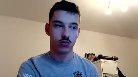 Snapshot of male20y chatting on April 5, 6:27 pm male20y online show from April 5, 6:27 pm