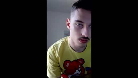 Snapshot of male20y chatting on April 26, 12:14 pm male20y online show from April 26, 12:14 pm