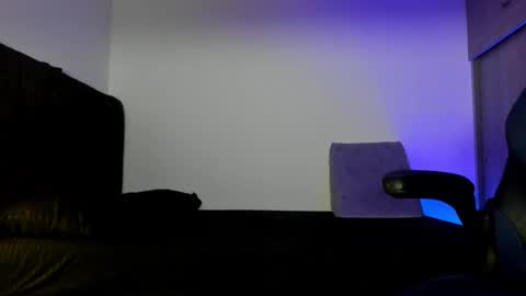 Snapshot of male_pussy chatting on October 8, 3:37 am ADAM online show from October 8, 3:37 am