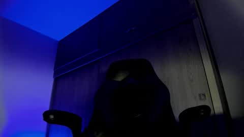 Snapshot of male_pussy chatting on January 9, 12:41 pm ADAM online show from January 9, 12:41 pm