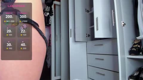 Snapshot of maleja_caa chatting on February 19, 7:59 pm Maleja online show from February 19, 7:59 pm
