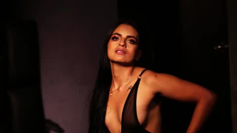 Snapshot of malejadiaz_ chatting on April 2, 10:13 am Maleja Diaz online show from April 2, 10:13 am