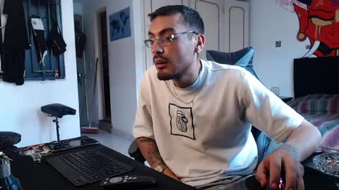 malek_xarx online show from March 13, 7:09 pm
