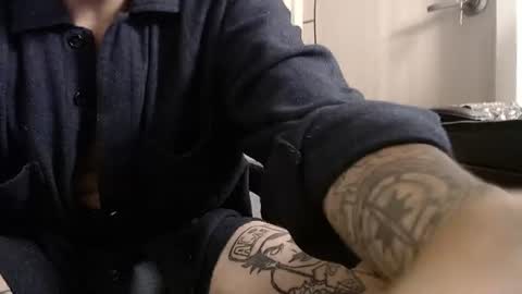 malek_xarx online show from June 19, 4:39 am