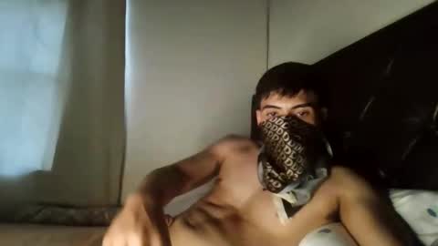 Snapshot of malekthick chatting on May 13, 7:33 pm malekthick online show from May 13, 7:33 pm