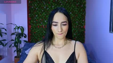 Snapshot of malen_fitnessmilf chatting on April 8, 11:43 am malen_fitnessmilf online show from April 8, 11:43 am