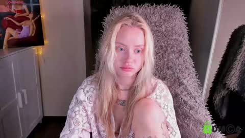 Snapshot of malenaernman chatting on September 9, 7:41 am Malena online show from September 9, 7:41 am