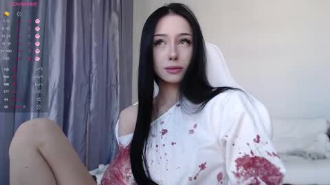 Snapshot of malenkiykamen chatting on February 3, 7:02 am piu online show from February 3, 7:02 am