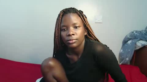 lati online show from November 22, 1:21 pm