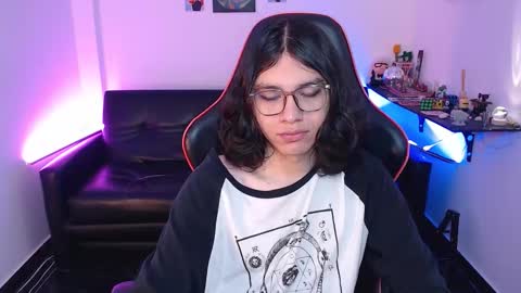 Snapshot of malik_harrison_ chatting on September 30, 3:06 pm Malik  online show from September 30, 3:06 pm