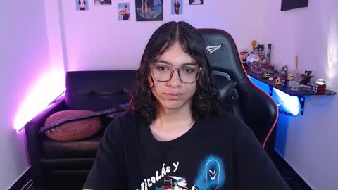 Snapshot of malik_harrison_ chatting on October 29, 5:36 pm Malik  online show from October 29, 5:36 pm