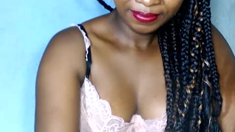 malinah01 online show from December 10, 6:49 pm