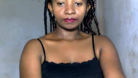 malinah01 online show from December 13, 4:00 am