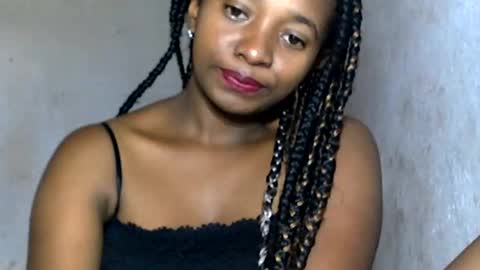 malinah01 online show from December 14, 10:13 am