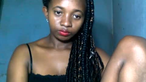 malinah01 online show from December 18, 3:55 pm