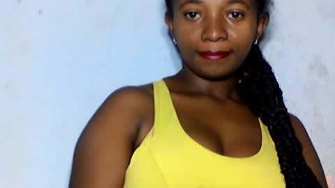 malinah01 online show from December 28, 3:37 am