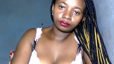 malinah01 online show from January 7, 5:31 pm