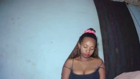 malinah01 online show from September 11, 7:58 pm