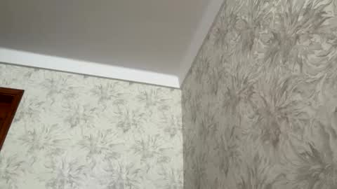 Snapshot of malinka_sweet19 chatting on October 1, 7:03 am malinka_sweet19 online show from October 1, 7:03 am