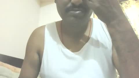 Snapshot of mallik63040 chatting on December 22, 4:53 am Sree0703 online show from December 22, 4:53 am