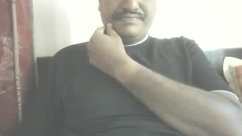 Snapshot of mallik63040 chatting on January 6, 9:35 am Sree0703 online show from January 6, 9:35 am