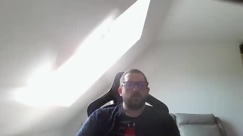 Snapshot of malou2927 chatting on November 1, 10:50 am breton online show from November 1, 10:50 am