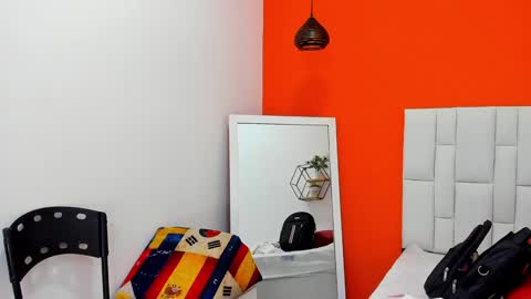 Melanie online show from January 7, 7:28 pm