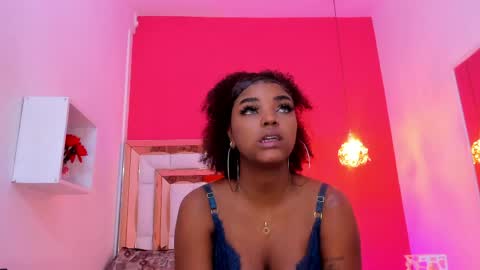 Melanie online show from May 5, 11:40 am