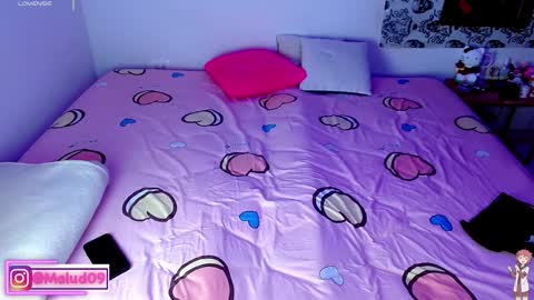   online show from October 21, 12:06 pm