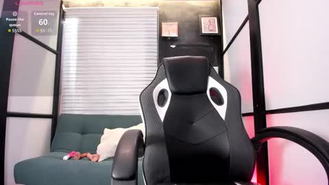 maluryblaze online show from September 25, 9:18 pm