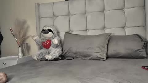 mamaa online show from February 11, 5:29 pm