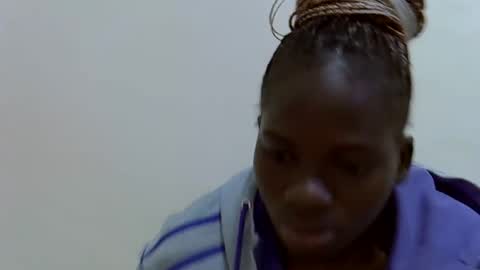 mamichula42 online show from November 9, 2:43 am