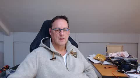 Snapshot of man2havefun chatting on December 31, 1:08 pm man2havefun online show from December 31, 1:08 pm