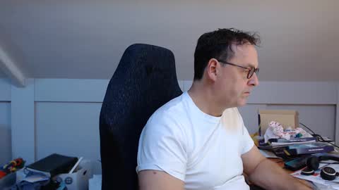 Snapshot of man2havefun chatting on January 2, 12:24 pm man2havefun online show from January 2, 12:24 pm