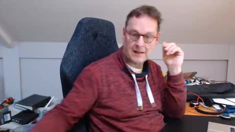 Snapshot of man2havefun chatting on February 4, 2:10 pm man2havefun online show from February 4, 2:10 pm
