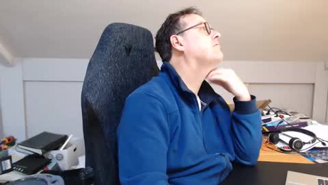 Snapshot of man2havefun chatting on February 5, 10:08 am man2havefun online show from February 5, 10:08 am