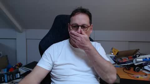 Snapshot of man2havefun chatting on February 7, 12:28 pm man2havefun online show from February 7, 12:28 pm