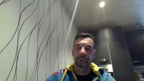 Snapshot of man_from_geaven chatting on December 10, 1:44 pm man_from_geaven online show from December 10, 1:44 pm