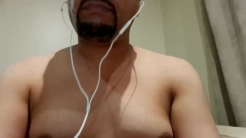 Snapshot of man_new chatting on October 18, 7:20 am Man new online show from October 18, 7:20 am