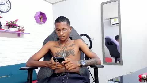 Snapshot of man_san11 chatting on October 5, 3:54 pm man_san11 online show from October 5, 3:54 pm