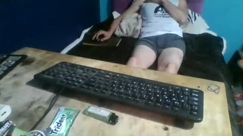 Snapshot of man_uel76 chatting on January 15, 11:15 am man_uel76 online show from January 15, 11:15 am