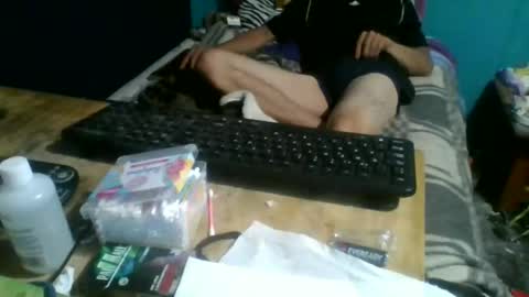 Snapshot of man_uel76 chatting on February 1, 12:26 pm man_uel76 online show from February 1, 12:26 pm