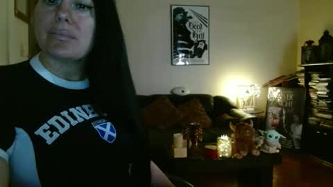 Snapshot of mandaloriangirlsfight chatting on February 26, 6:40 pm mandaloriangirlsfight online show from February 26, 6:40 pm