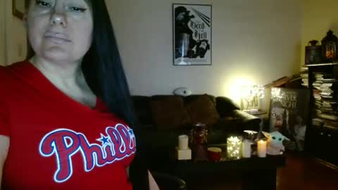 Snapshot of mandaloriangirlsfight chatting on March 3, 7:42 pm mandaloriangirlsfight online show from March 3, 7:42 pm