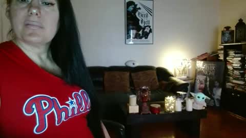 Snapshot of mandaloriangirlsfight chatting on March 5, 6:26 pm mandaloriangirlsfight online show from March 5, 6:26 pm