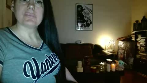 Snapshot of mandaloriangirlsfight chatting on April 2, 3:53 pm mandaloriangirlsfight online show from April 2, 3:53 pm